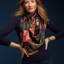 Clearance The Met Store Peeters Bouquet of Flowers Oversize Oblong Scarf