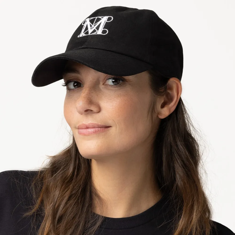 New The Met Store Renaissance "M" Cap